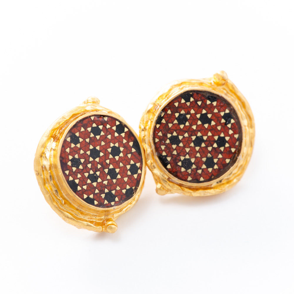 Sia Dooneh | Round Stud