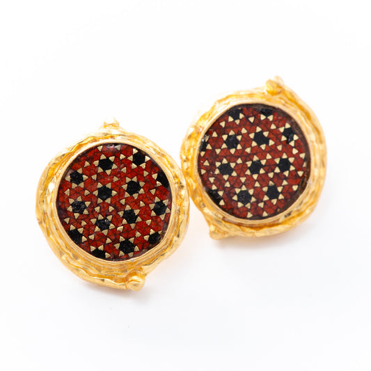 Sia Dooneh | Round Stud