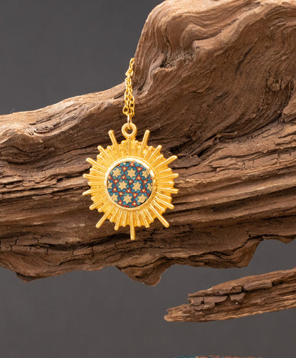 Mehr | Sun necklace