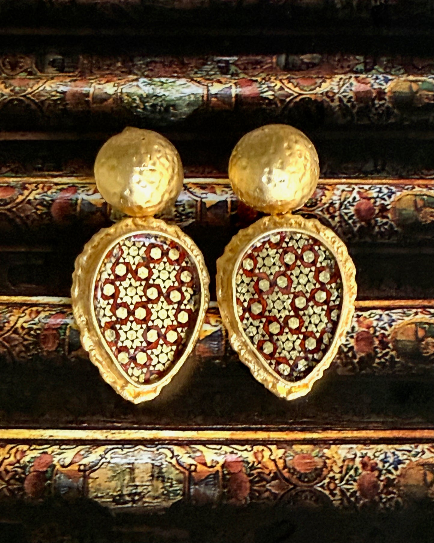 Tabriz | Upside Teardrop earrings